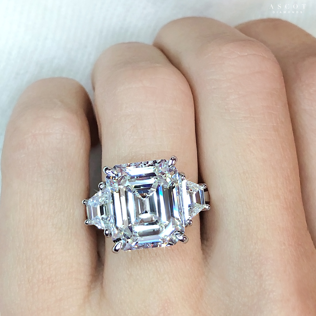 Van Cleef & Arpels - Platinum 6 Carat Round Diamond Wide Ring – Robinson's  Jewelers
